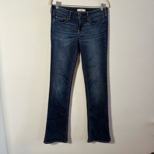Hollister Women's Low Rise Boot Cut Jeans, Size 28 (7)